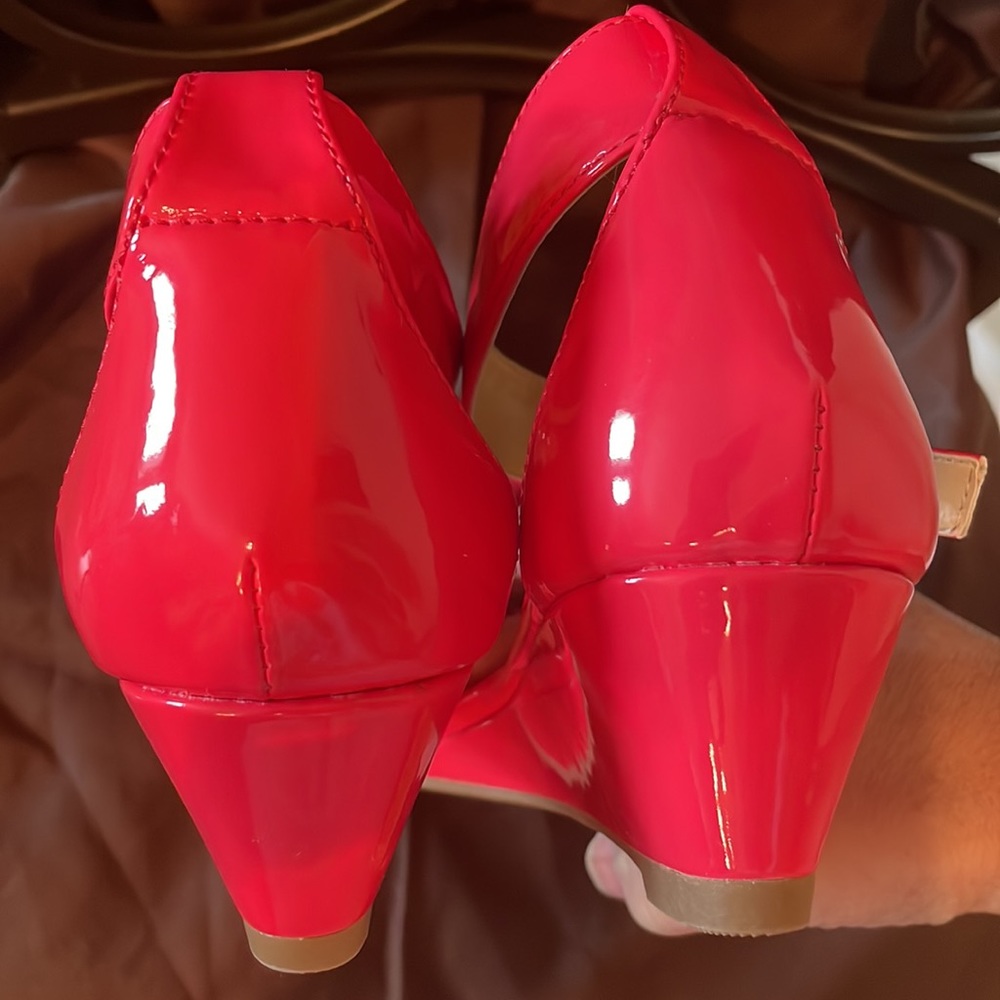 Lindsay Phillips “Mitzi” snap platform wedge sandals sz7 coral w/1 set snaps - Picture 3 of 8